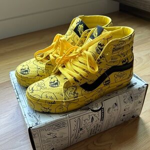 Vans X PEANUTS Sk8 Hi Size 5Y/6.5 Women’s